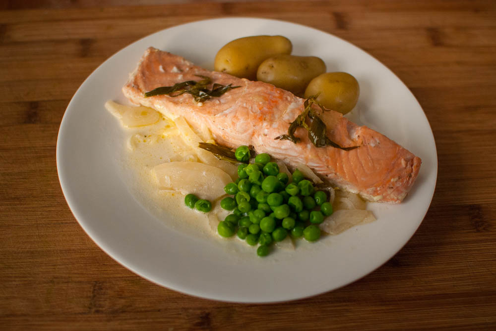 Sometimes frying fish just does not seem to work - it all starts getting a bit stressed and before you know it the fish can be ruined. Here are 3 tasty and stress-free ways to cook salmon in the oven. 