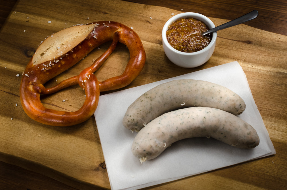 One source indicates there are at least 43 categories of German sausage - and who knows how many further vatiations... I'm familiar with about 5. One of these is new for me - weisswurst - and well worth seeking out at your local German deli.